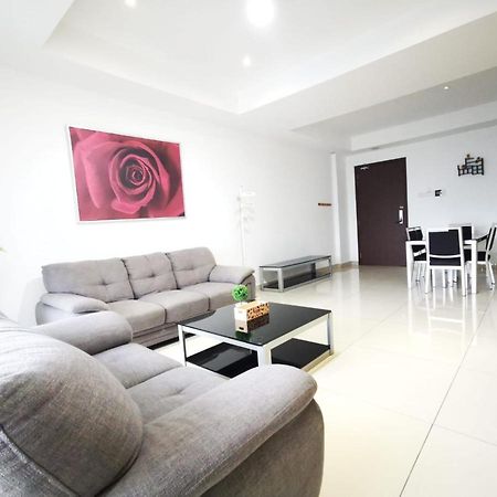 Ksl Suites Джохор Бахру Екстериор снимка